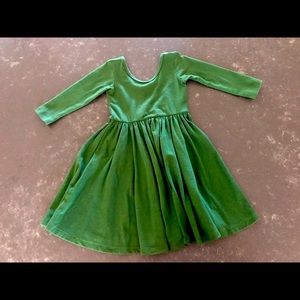 Alice & Ames long sleeve ballet dress in green size 4